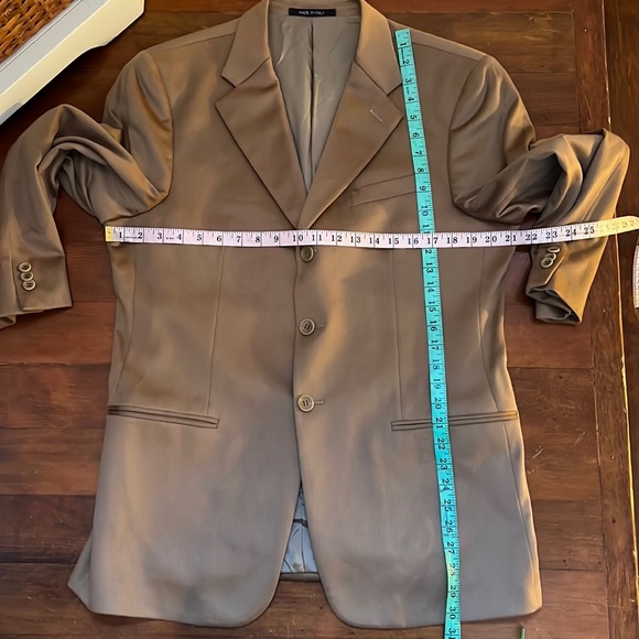 Neiman Marcus Luxury Armani Collezioni 100% Cashmere Oversized Blazer in Camel - Picture 6 of 14